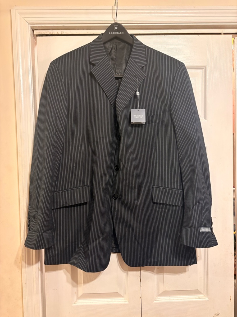 Madison Modern Fin Pinstripe Men's Suit Jacket